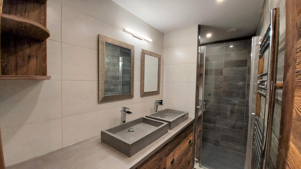 Chalet Serre Cambeou Piscine&Spa Saint-Chaffrey Exterior foto