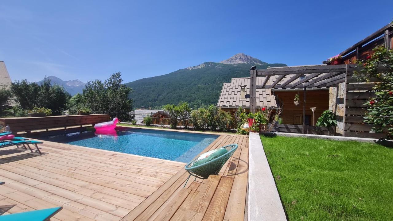 Chalet Serre Cambeou Piscine&Spa Saint-Chaffrey Exterior foto